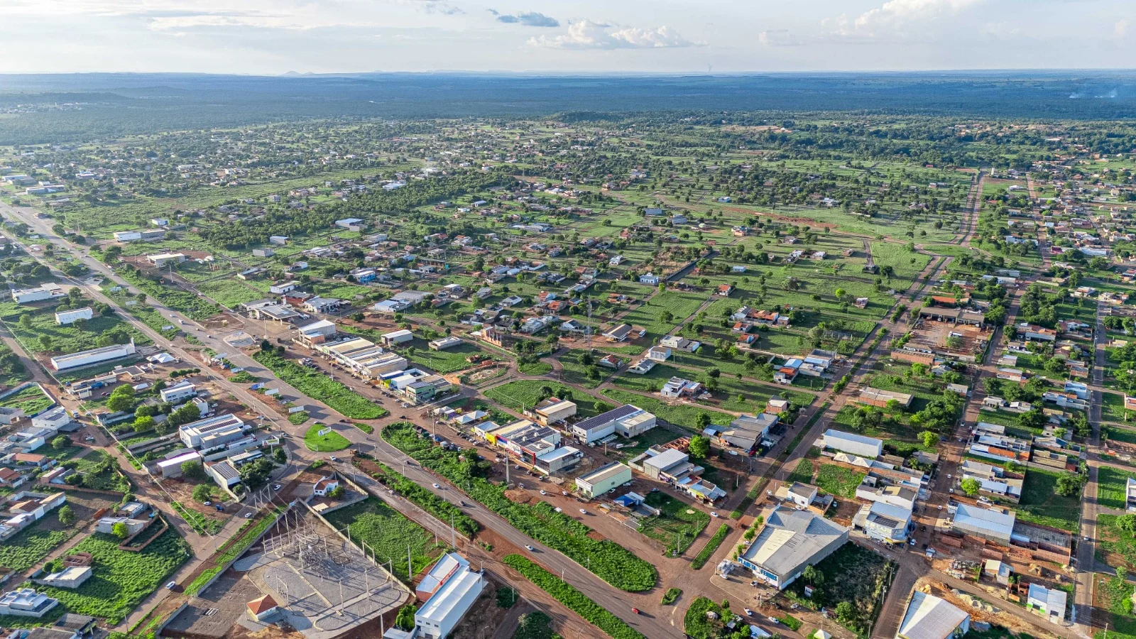 Vista aérea real de Luzimangues e dos bairros planejados pela Cidade Viva
