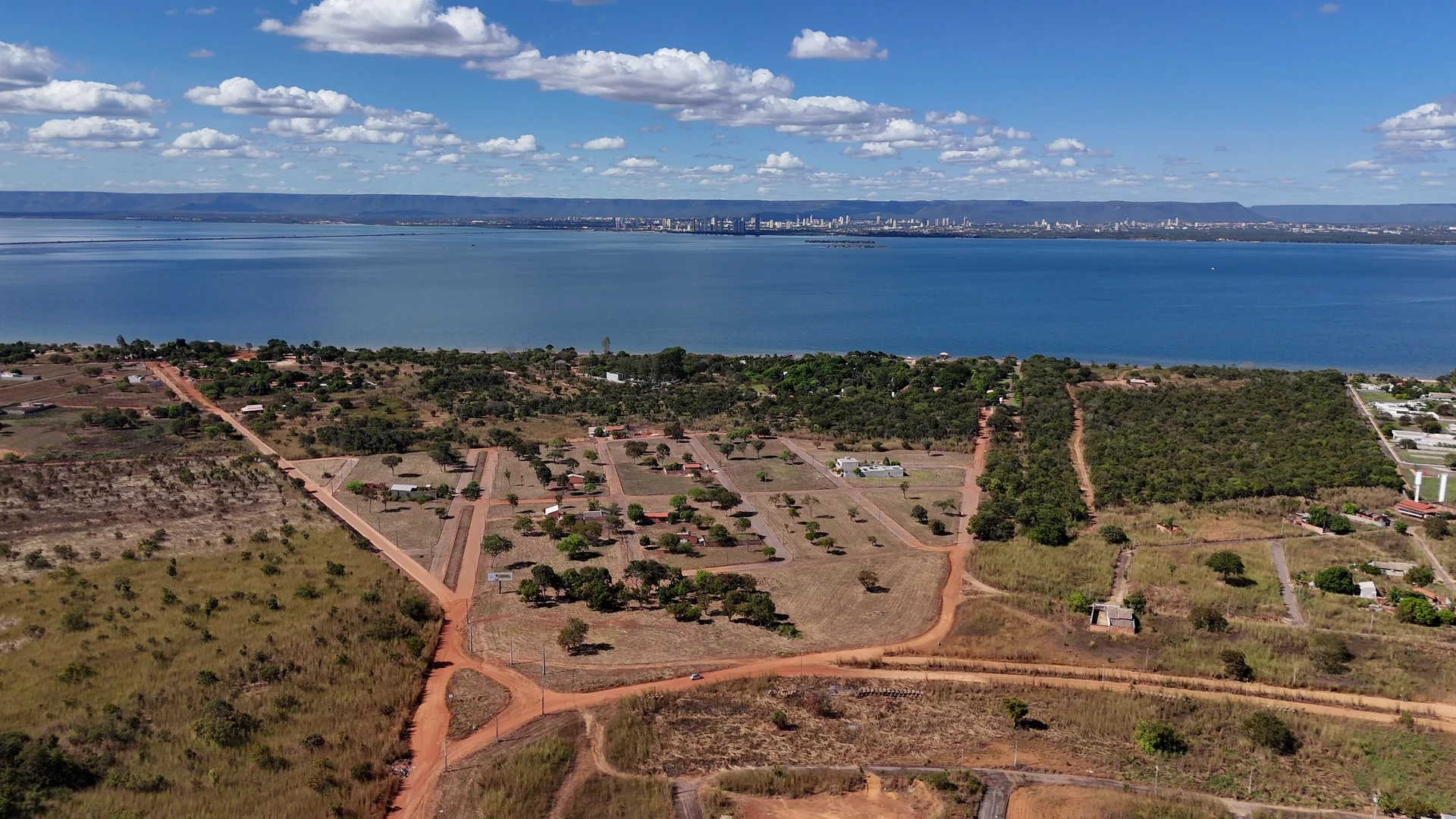 Segunda vista aérea real do Vila Bela em Luzimangues